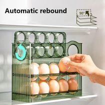 מתקן תלת קומתי לאחסון ביצים במקרר